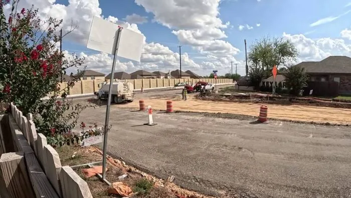 Converse woman says her floors are shifting and doors won't close near TxDOT construction site