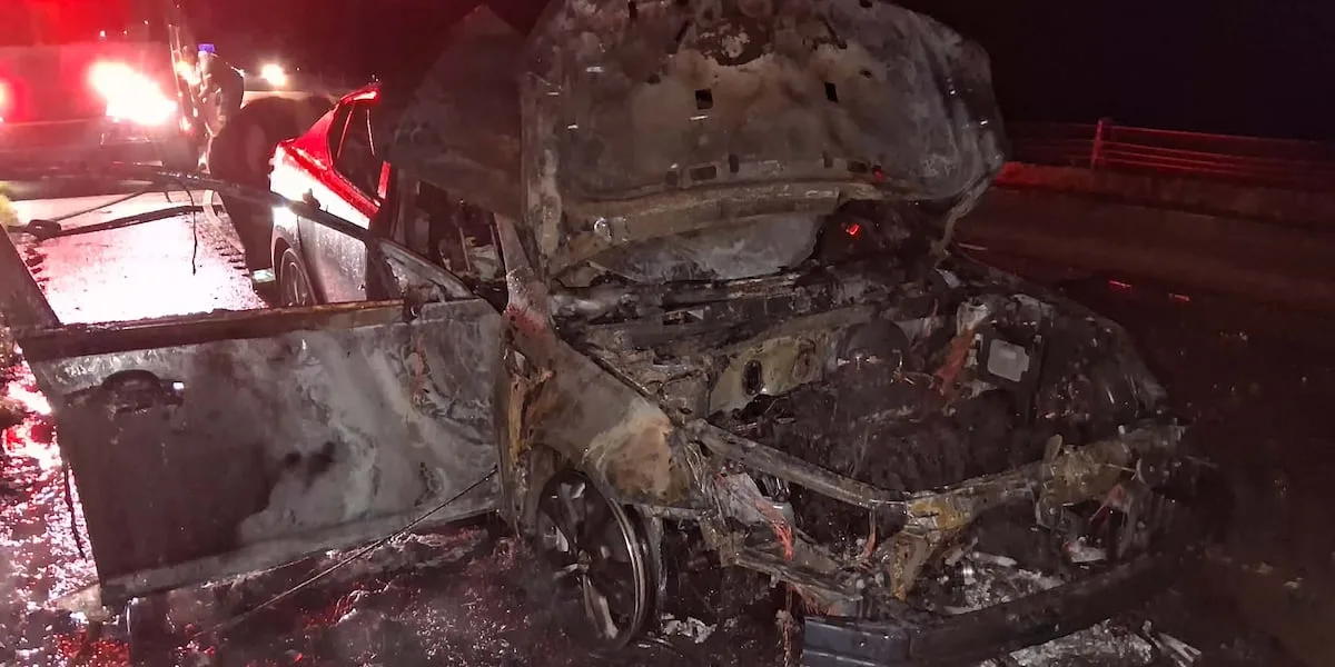 Tyler family loses prosthetic arm, belongings after car catches fire on interstate