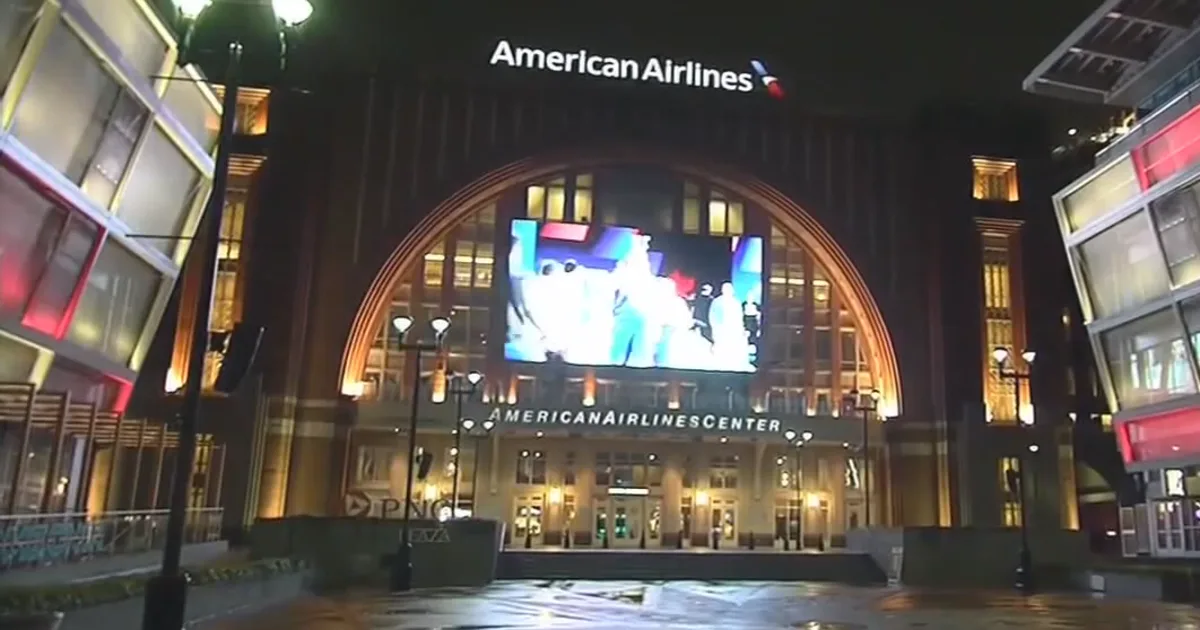 Republicans eyeing American Airlines Center for midterm 'Trumpapalooza' in Dallas
