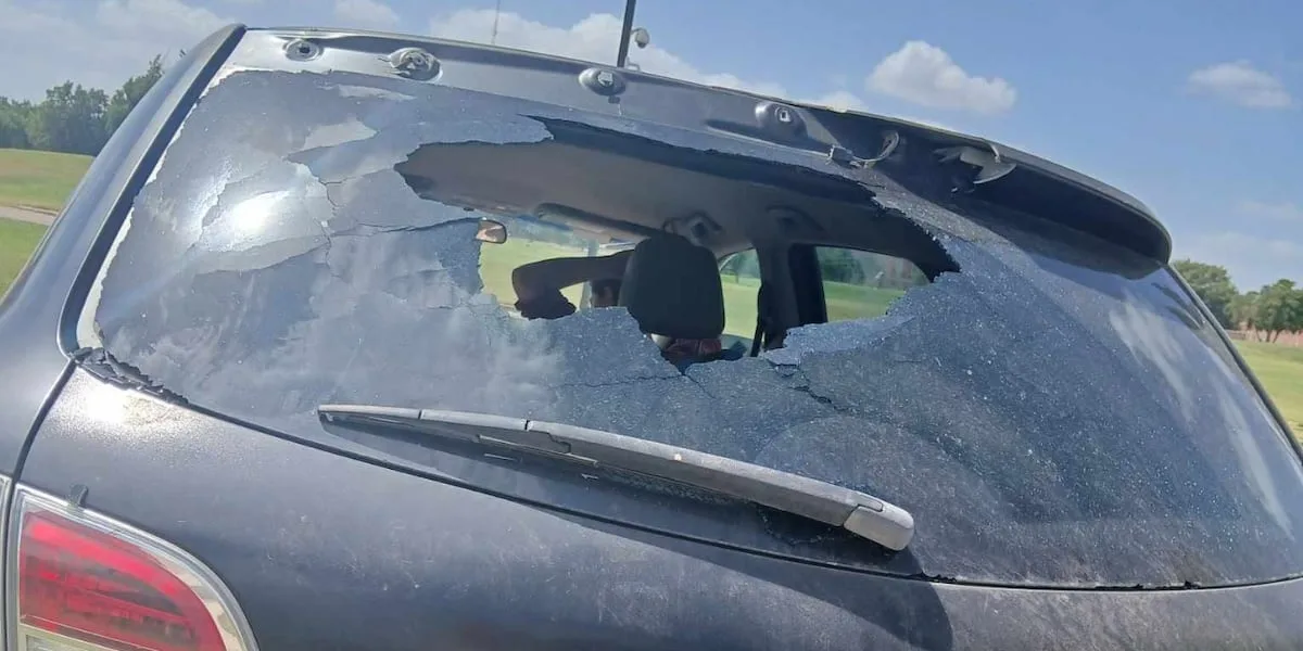 Waco resident starts petition after golf ball shatters car window near golf course