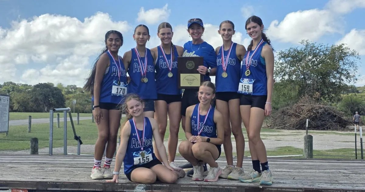 Tivy girls win cross country district title, both teams advance to regionals