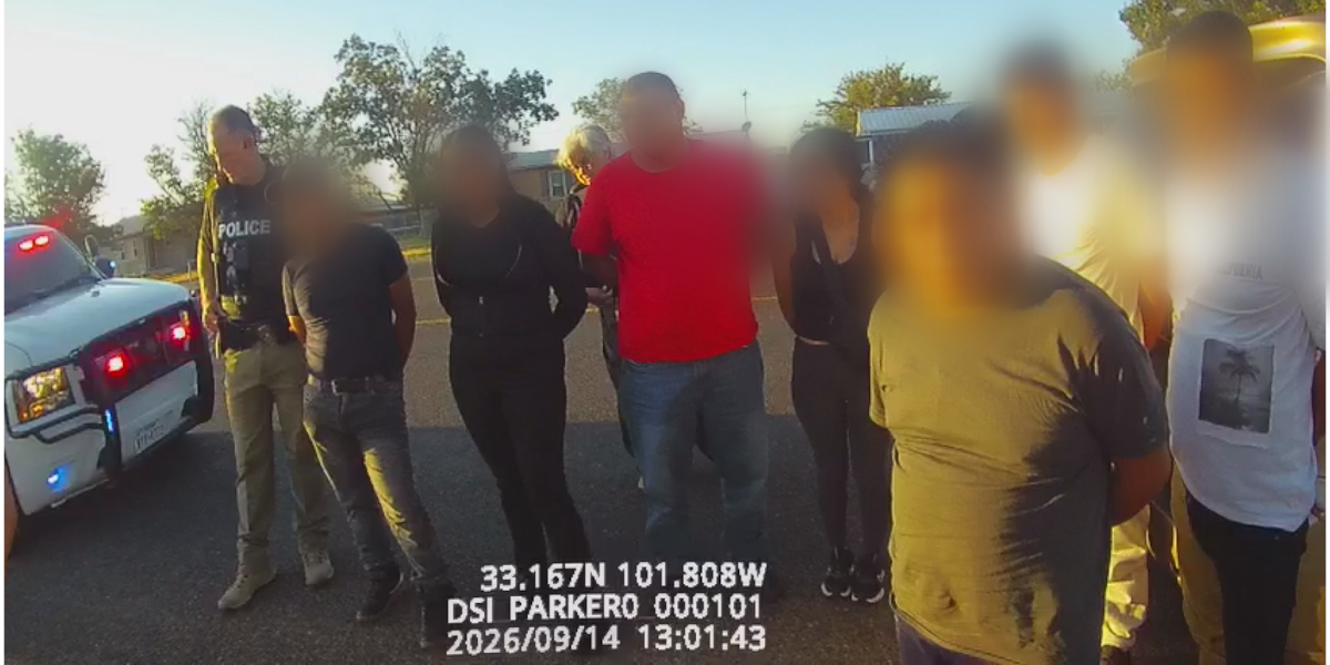 Body camera footage shows traffic stop that led to life-saving award for Tahoka police chief