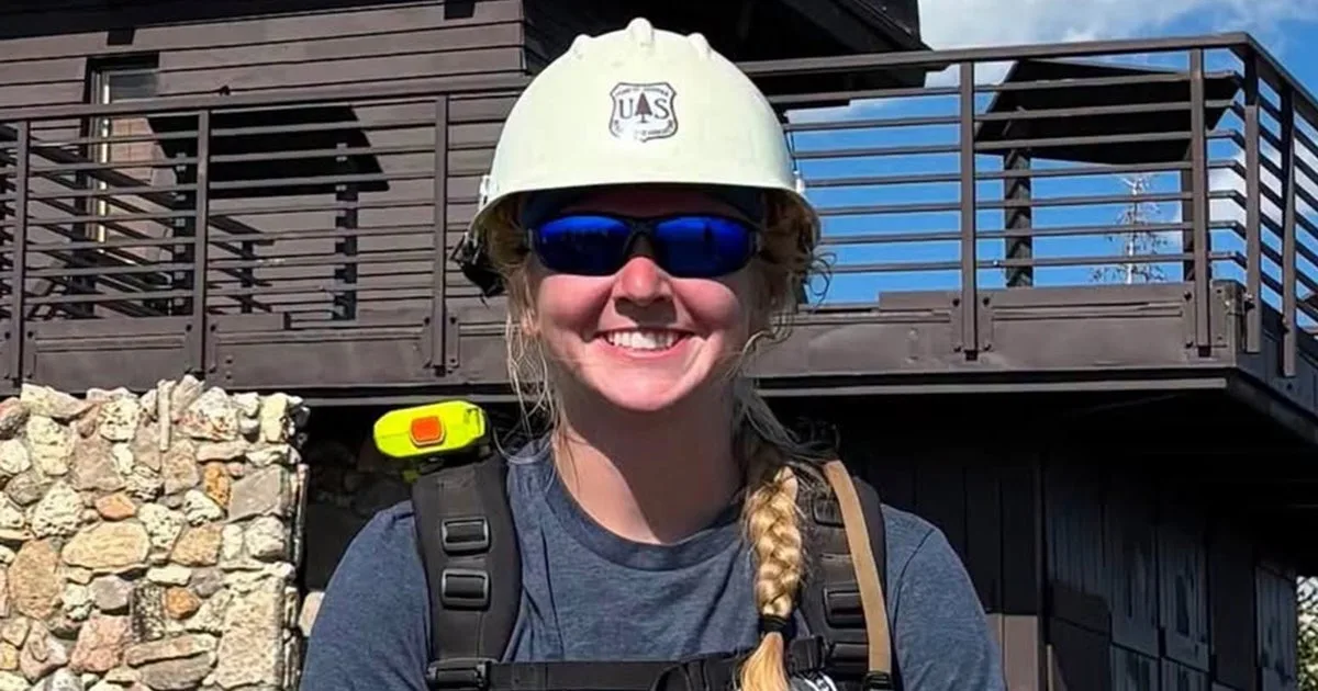 Firefighter, 24, died after being struck by a tree battling La. wildfire