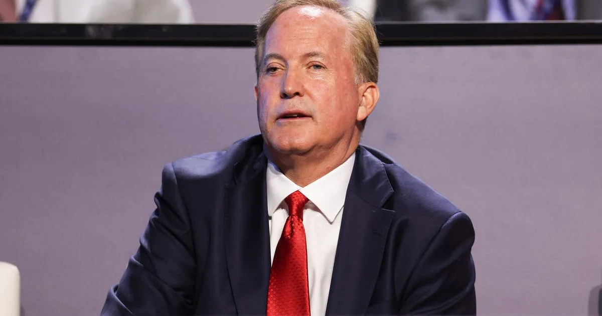 Video shows Paxton partying in Dubai with 2 indicted US fugitives, report says