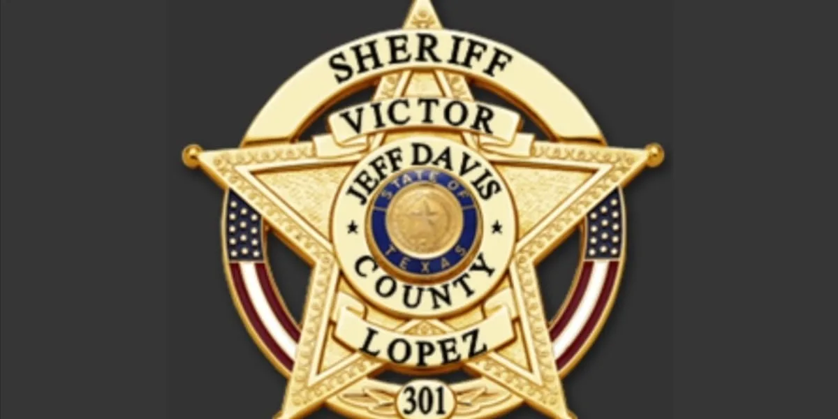 Body found along Highway 118 south of Kent