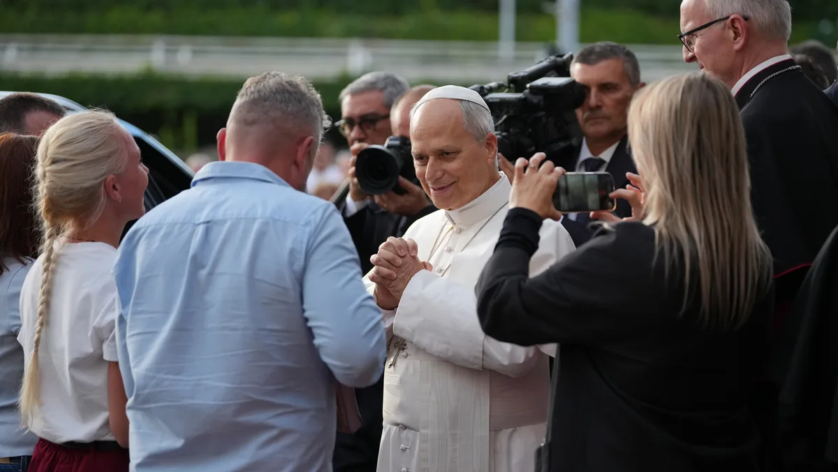 Faithful gather to welcome Pope Leo back for Sunday blessing after cancer surgery