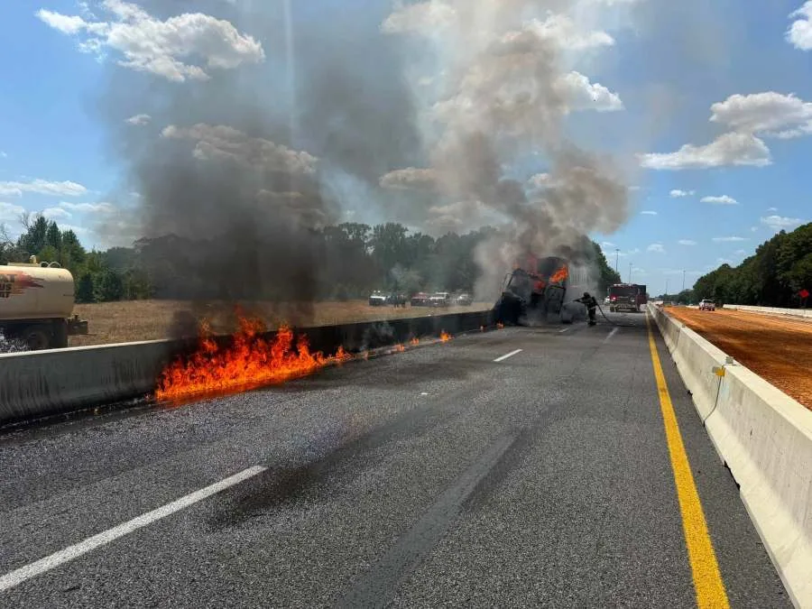 Traffic on Interstate 20 in Kilgore shut down following 18-wheeler crash, fire