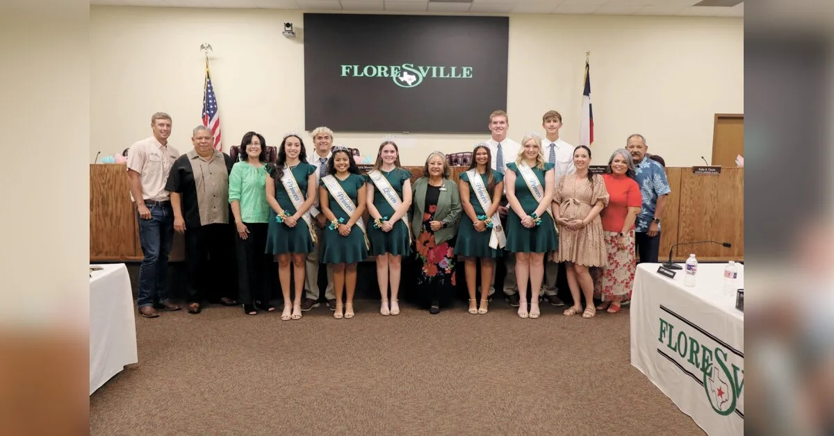 Floresville City Council welcomes Peanut Festival Court-elect