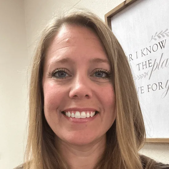 TEACHER FEATURES: Lindsay Redden