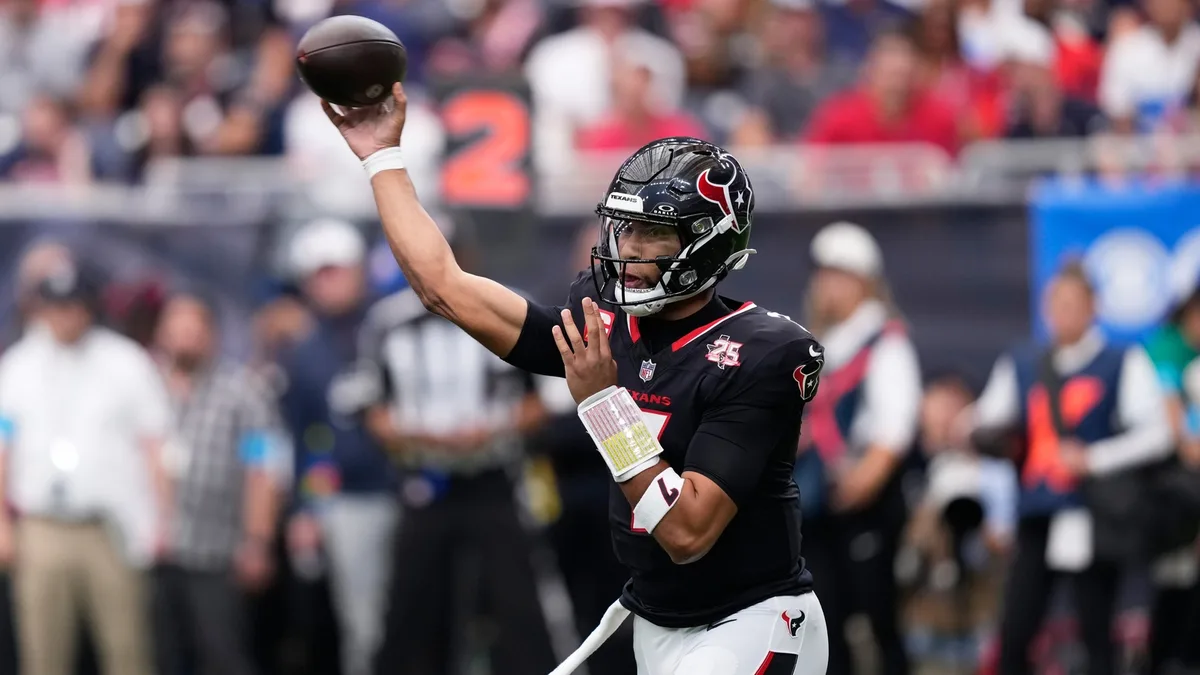 Ja'Marr Chase scores 2 TDs on passes from Joe Burrow to lead the Bengals past the Texans 20-6