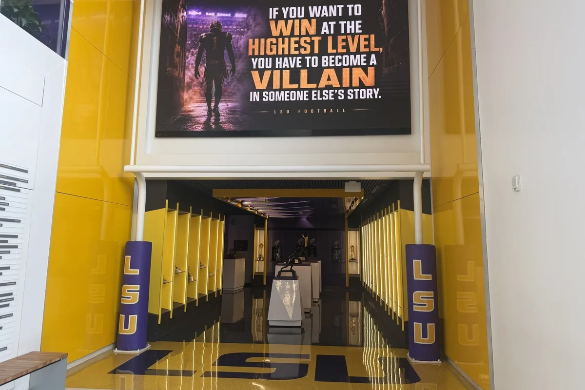 SEC files suit vs. LSU over school's intent to play pro athletes