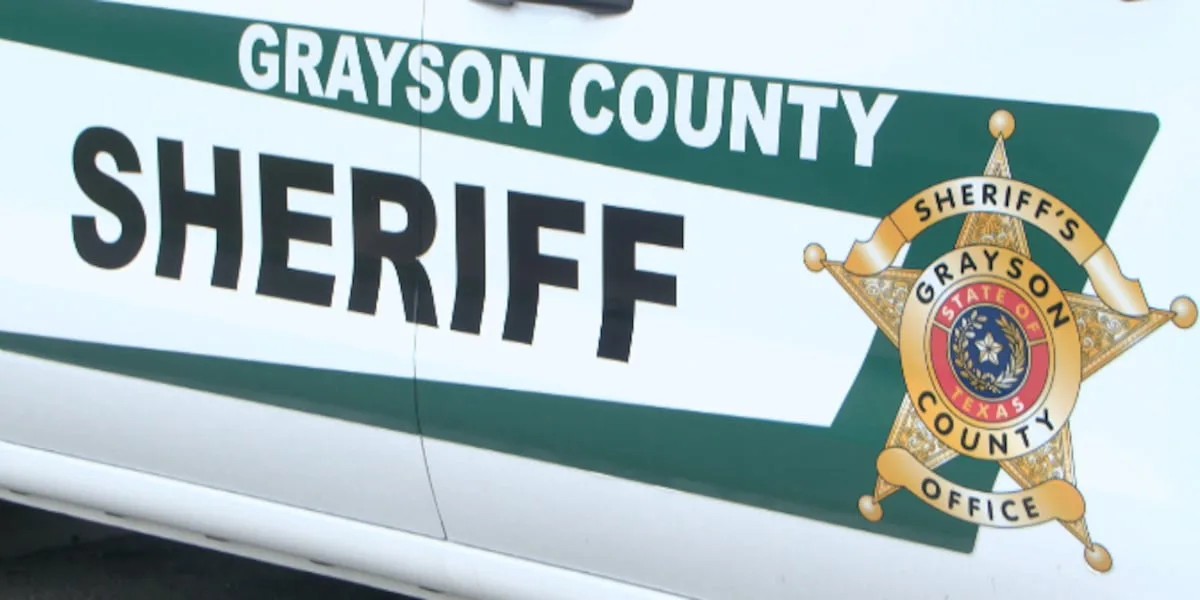Juvenile driver facing felony charges after Grayson County police pursuit