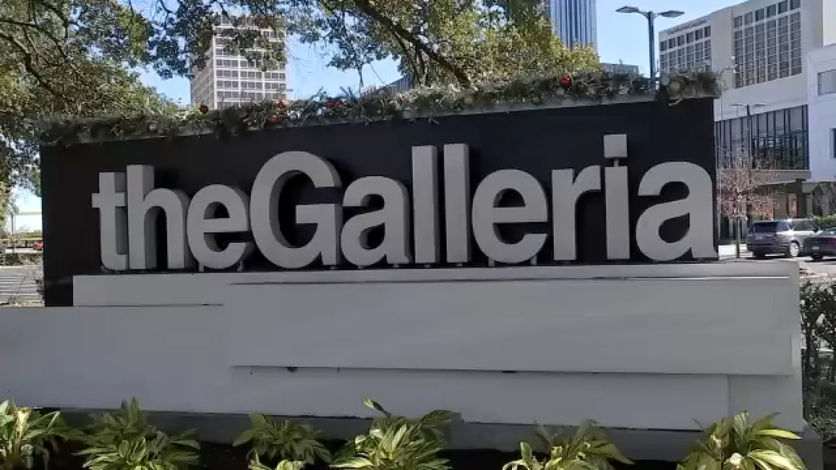 The Galleria Mall shoppers will have to pay for parking starting November