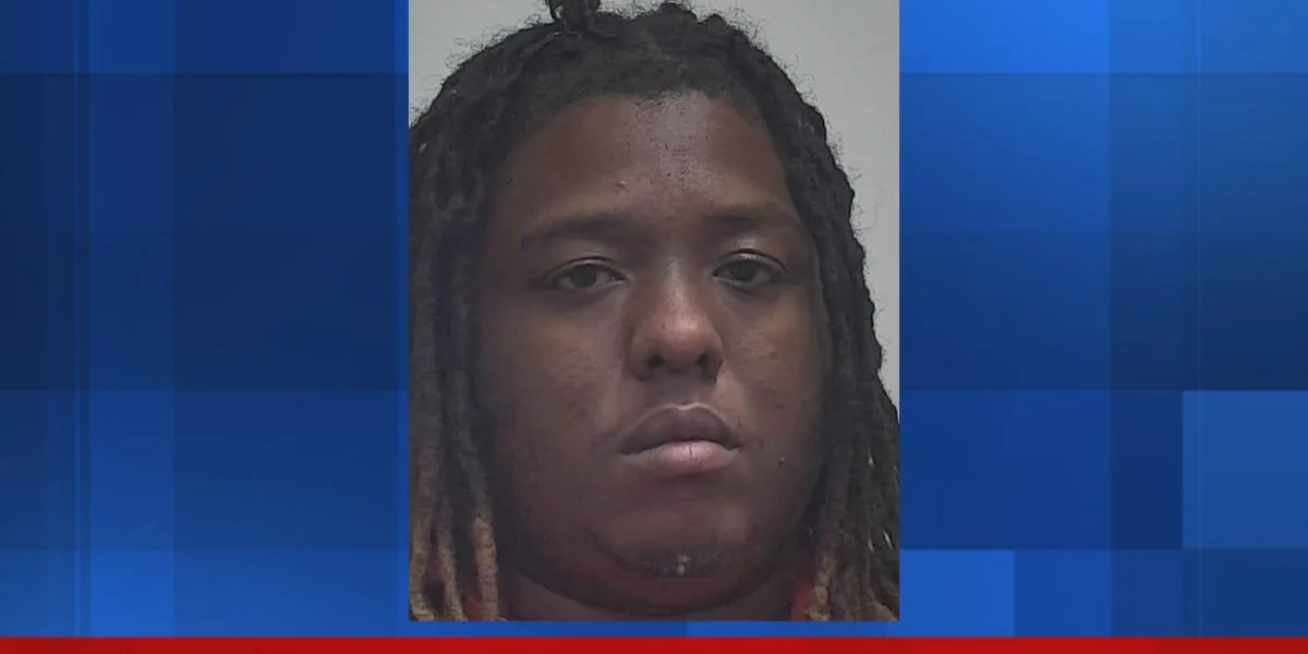 Teacher accused of selling pills to student in classroom, police say