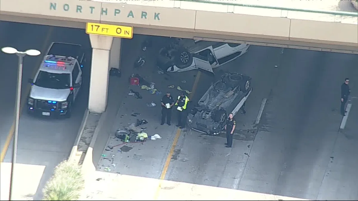 Major crash on I-75 in Dallas leaves two cars overturned