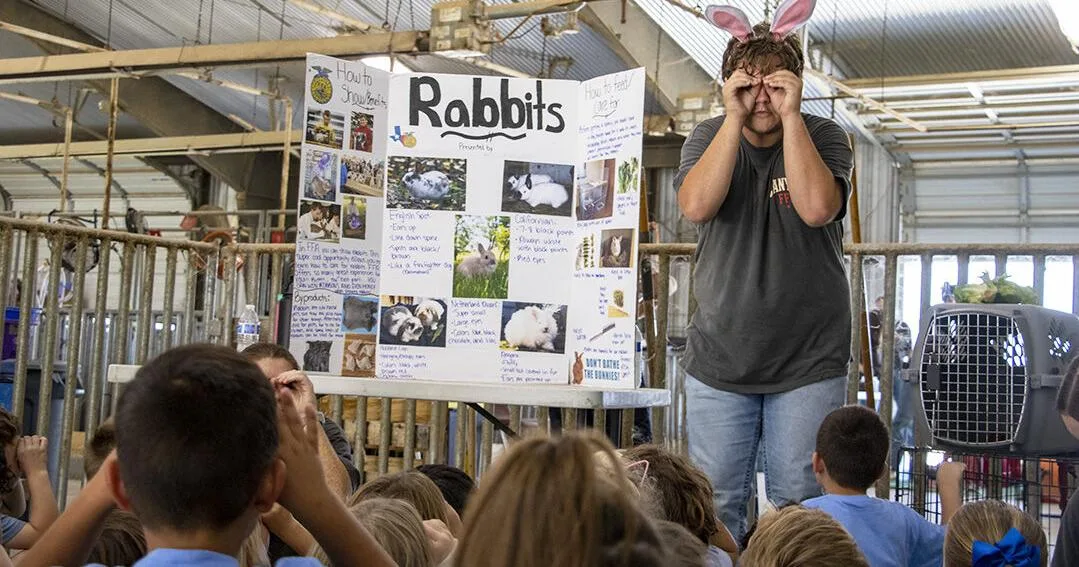 Canyon HS Farm Day fosters next generation of agriculturalists