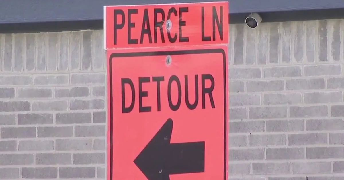 Del Valle residents frustrated with road closure that has no active construction work
