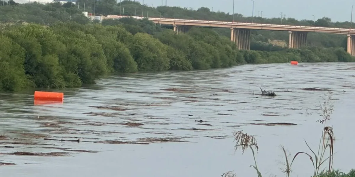 Rising Rio Grande carries first buoys into Laredo area, agencies monitoring conditions