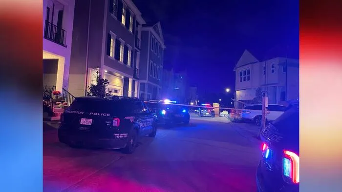 Mother allegedly shoots and kills young daughter before turning gun on herself in W. Houston