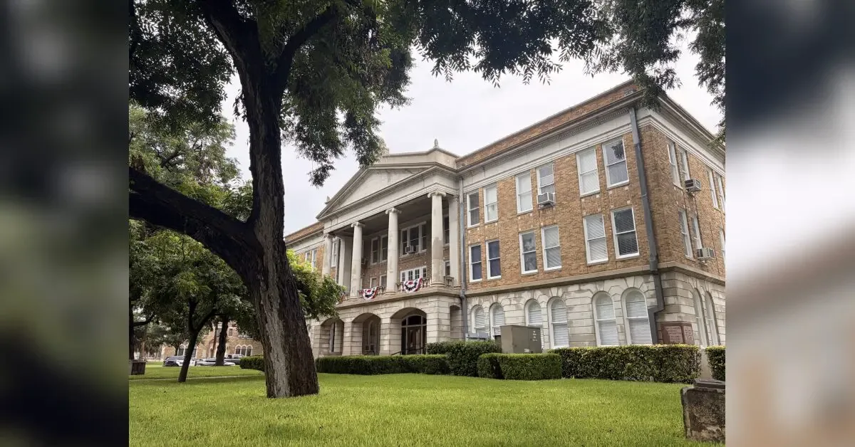 County to launch salary commission