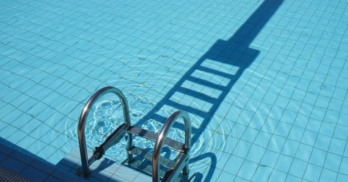 Fredericksburg swimming pools adjusting hours of operation