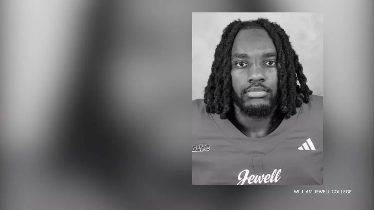 Missouri college football player dies after experiencing medical emergency during game