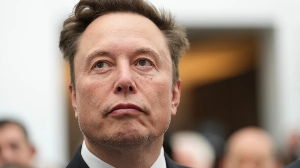 Musk pledges a share of his SpaceX company to 'every kid in America'