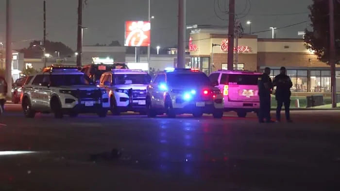 Woman killed in vehicle-pedestrian crash on Highway 249 in NW Harris County