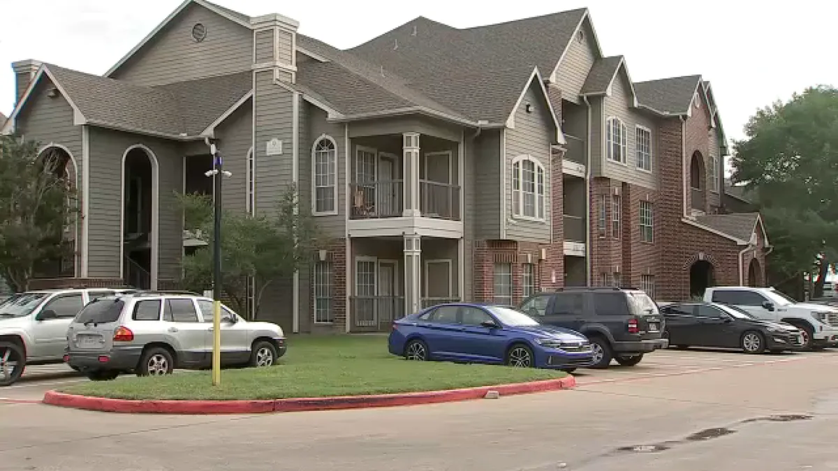 Second arrest made in woman's shooting death at N. Harris County apartments, HCSO says