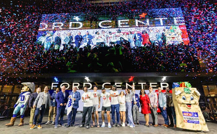 H-E-B partners with Dallas Cowboys for fan events, commercials