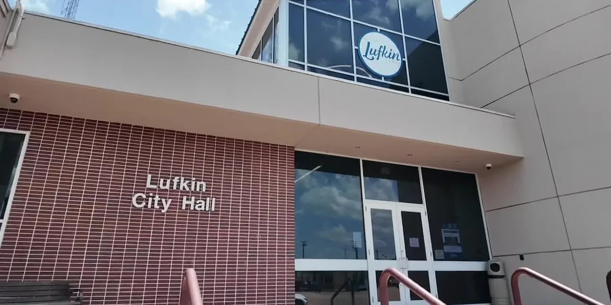 Lufkin expands residential protections, urges state to increase county's industrial authority