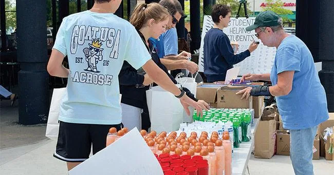 5 Ways to Make a Difference in Your Community