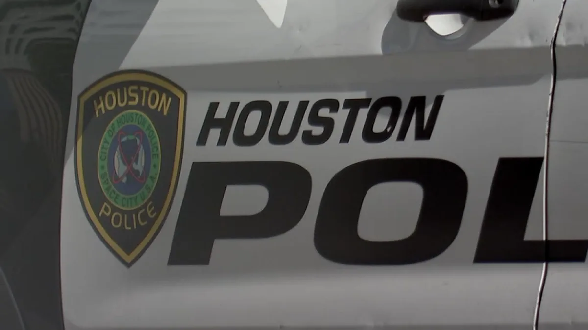 18-year-old arrested, charged in deadly shooting of man in northeast Houston, HPD says