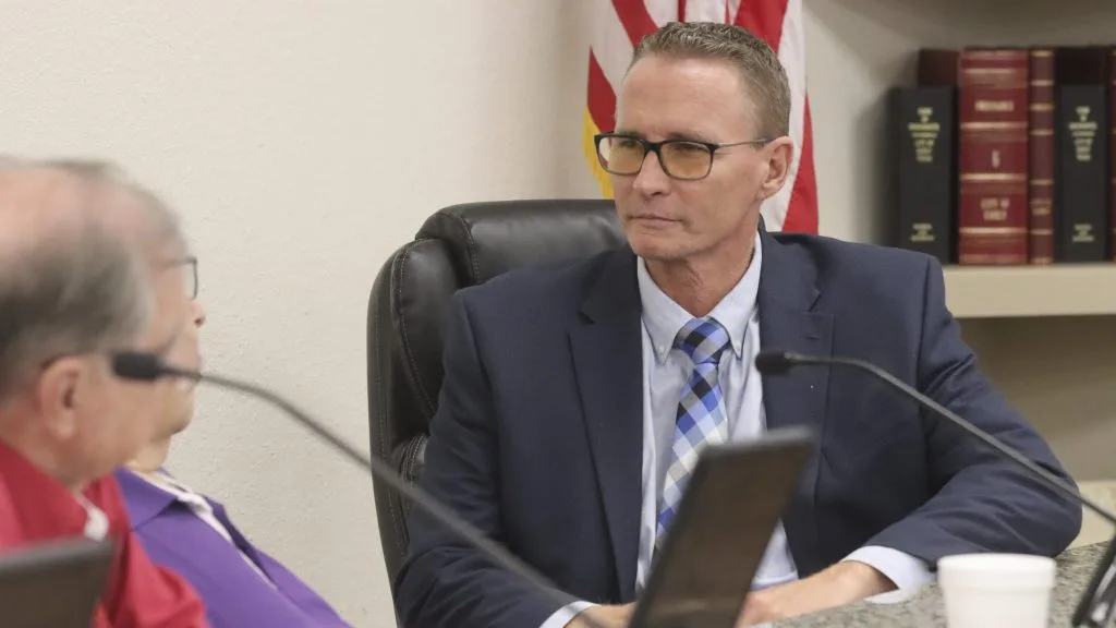 Aaron presents City of Early's proposed budget at public hearing