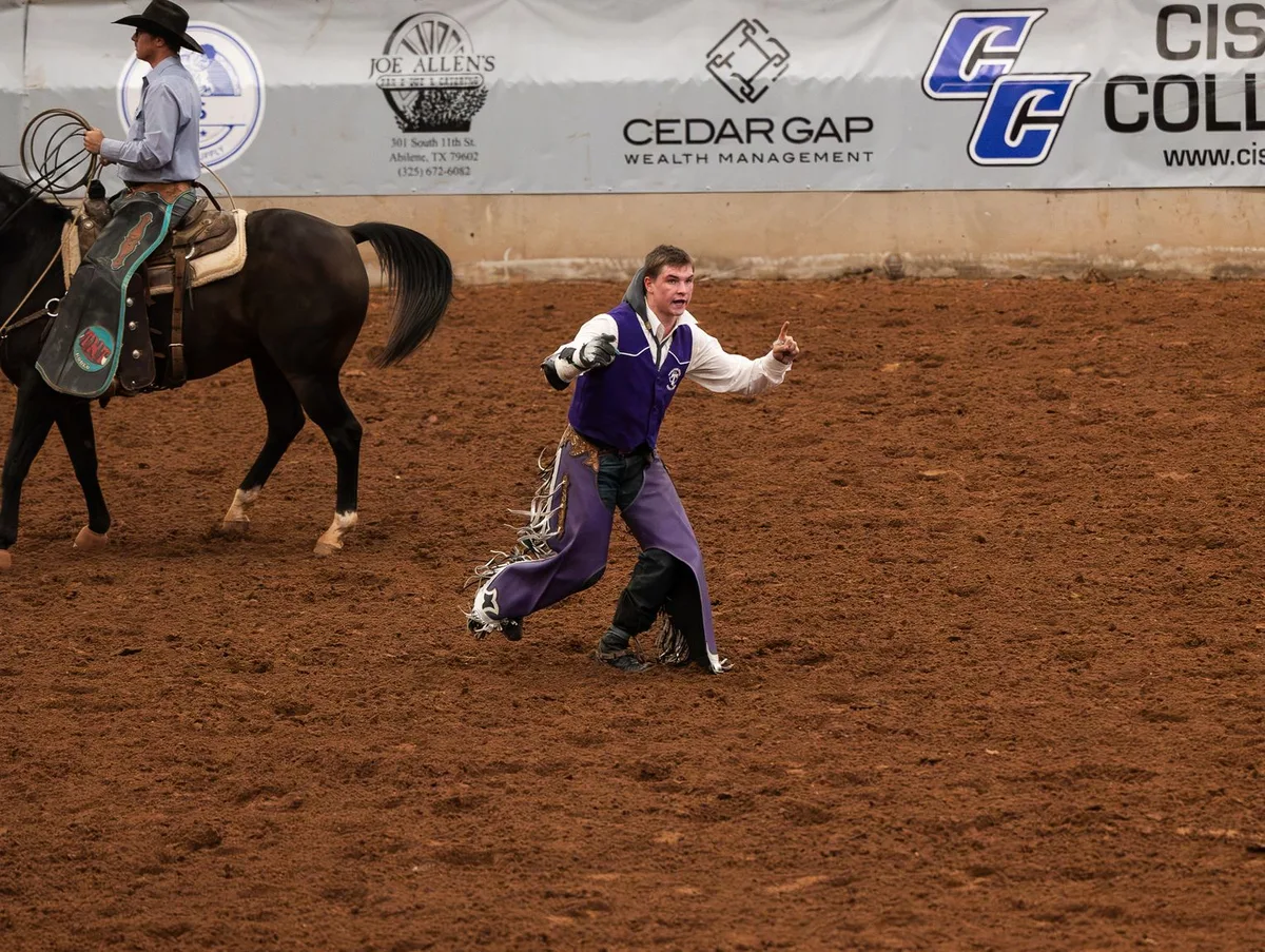 'Nine-Strong': Starting off rodeo season in true Tarleton fashion