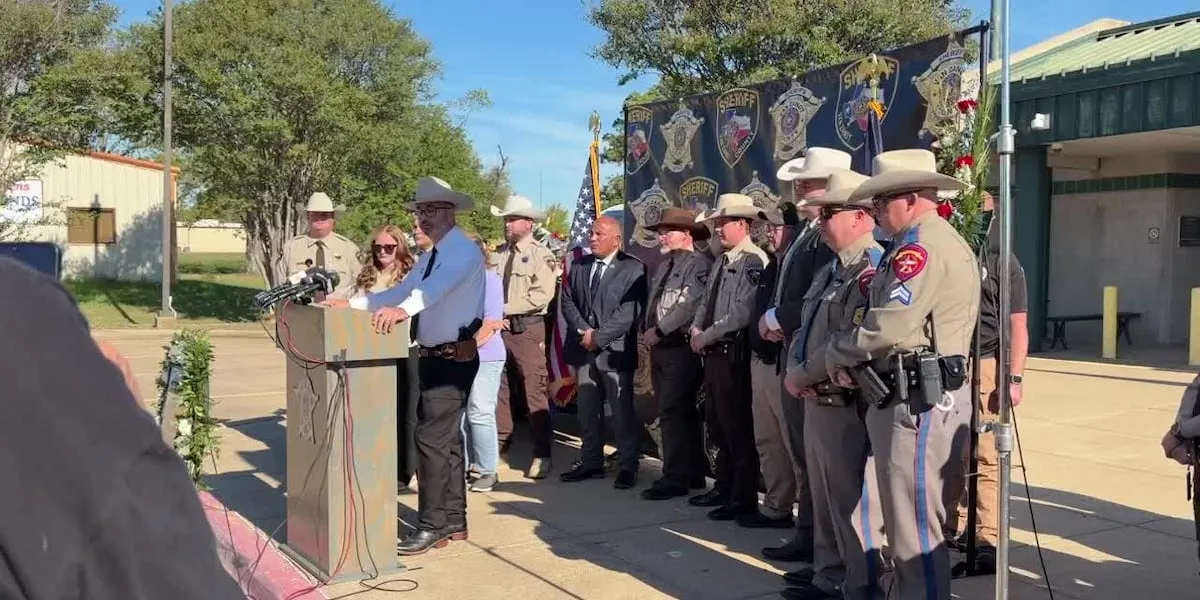 Van Zandt County Sheriff's Office shares new details of fire, shooting deaths