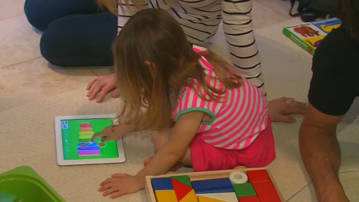 Gov. Greg Abbott proposes further limiting screen time in K-12 classrooms