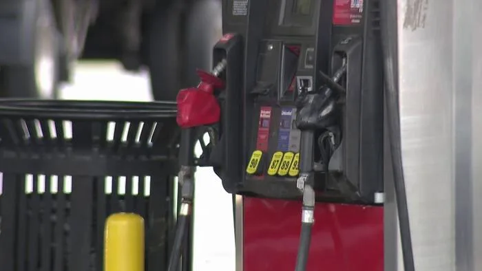 Gas prices have been rising. Should San Antonio drivers hold out or fill up?