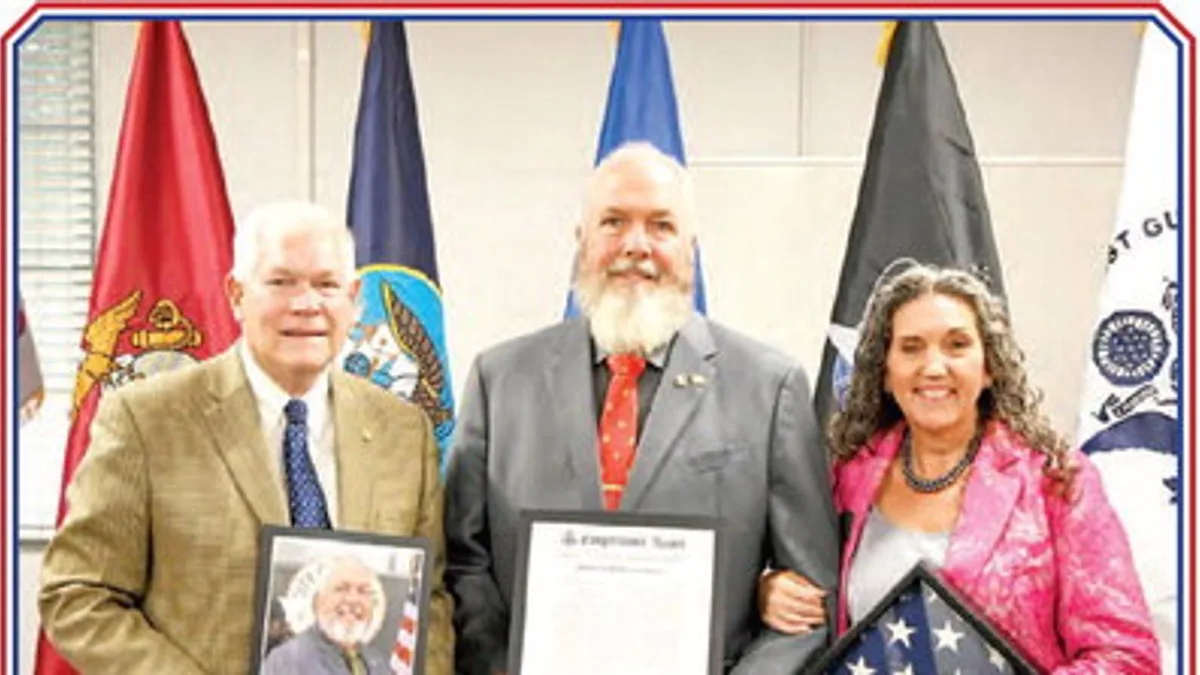 COUNCILMAN COMMENDED FOR MILITARY SERVICE