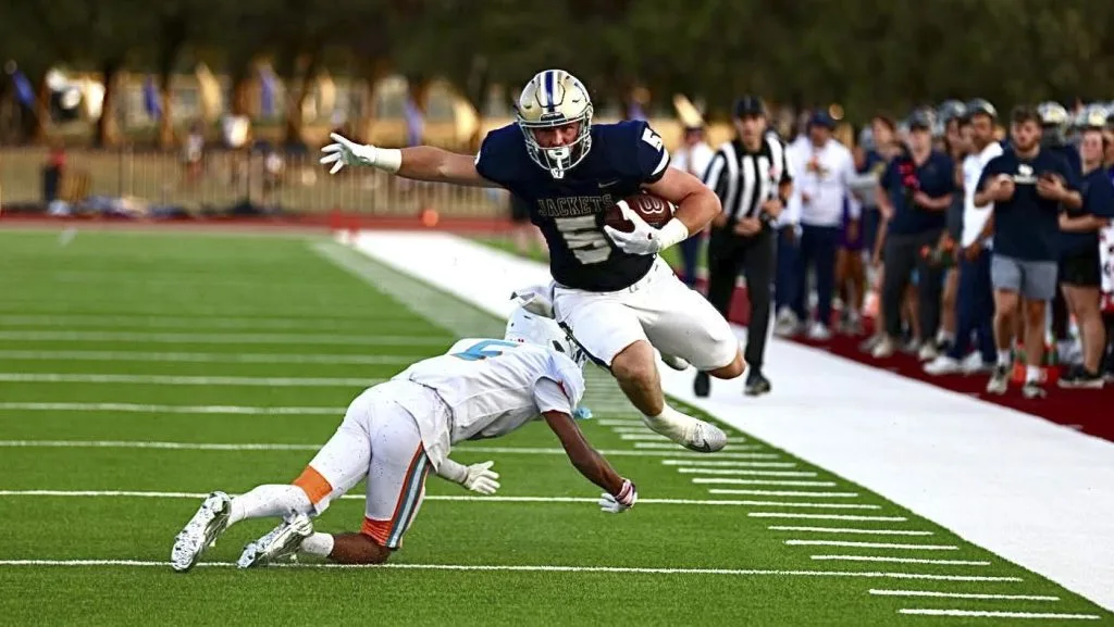 HPU football dominates Clutch City Prep, 59-15, in home opener to move to 2-0