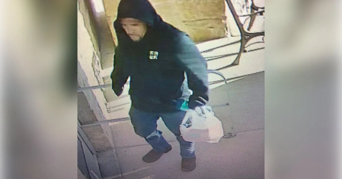 Man steals vehicle with child inside in Kyle: police