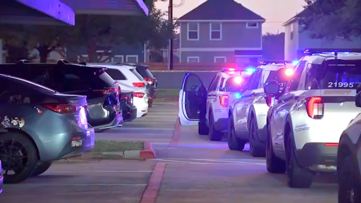 17-year-old faces felony charges after opening fire at deputy in west Harris County, sheriff says