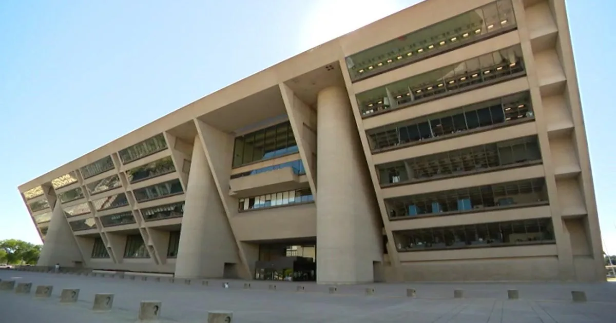 Save Dallas City Hall Coalition files lawsuit to prevent "demolition by neglect" of building