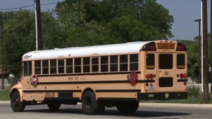 AAA Texas urges drivers to slow down as students return to school