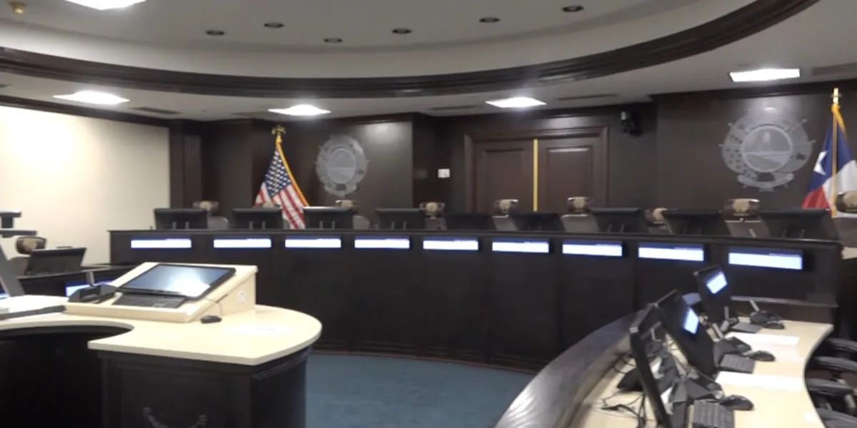 Laredo City Council to address data centers, police protocols, street repairs