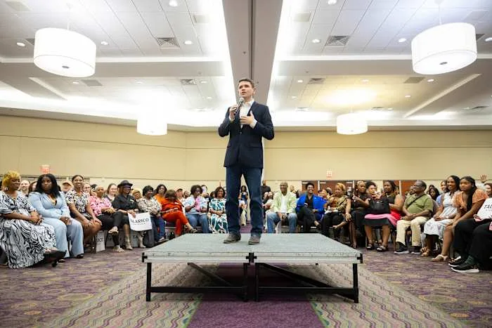 Most Black Texas voters back Talarico over Paxton, poll finds, despite Senate primary tensions