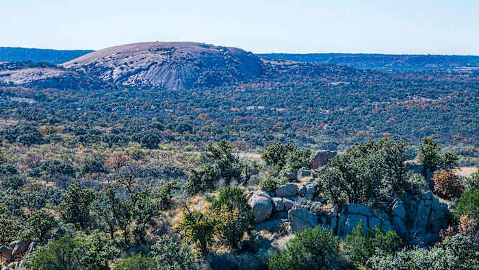 East Texas woman found dead on Enchanted Rock trail, park official says