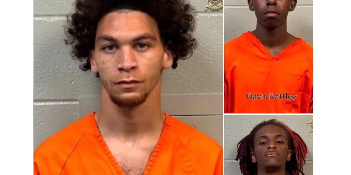 3 in custody in connection with Evadale business burglary