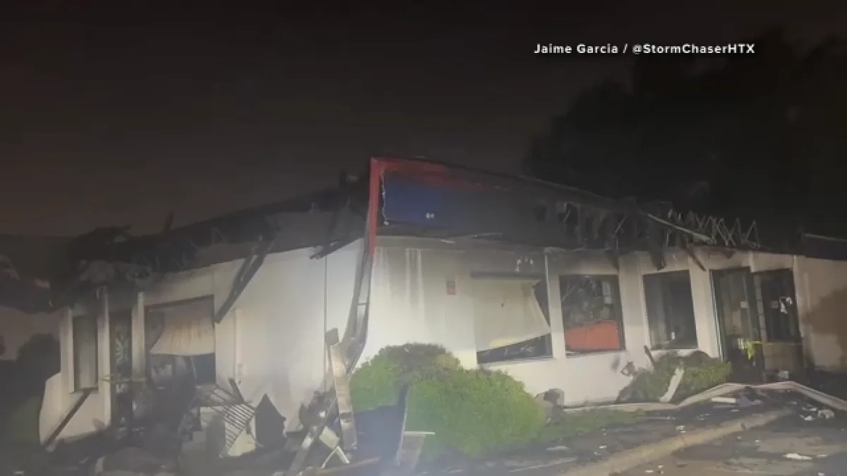 Frank's Grill restaurant in northwest Houston destroyed in fire, video shows
