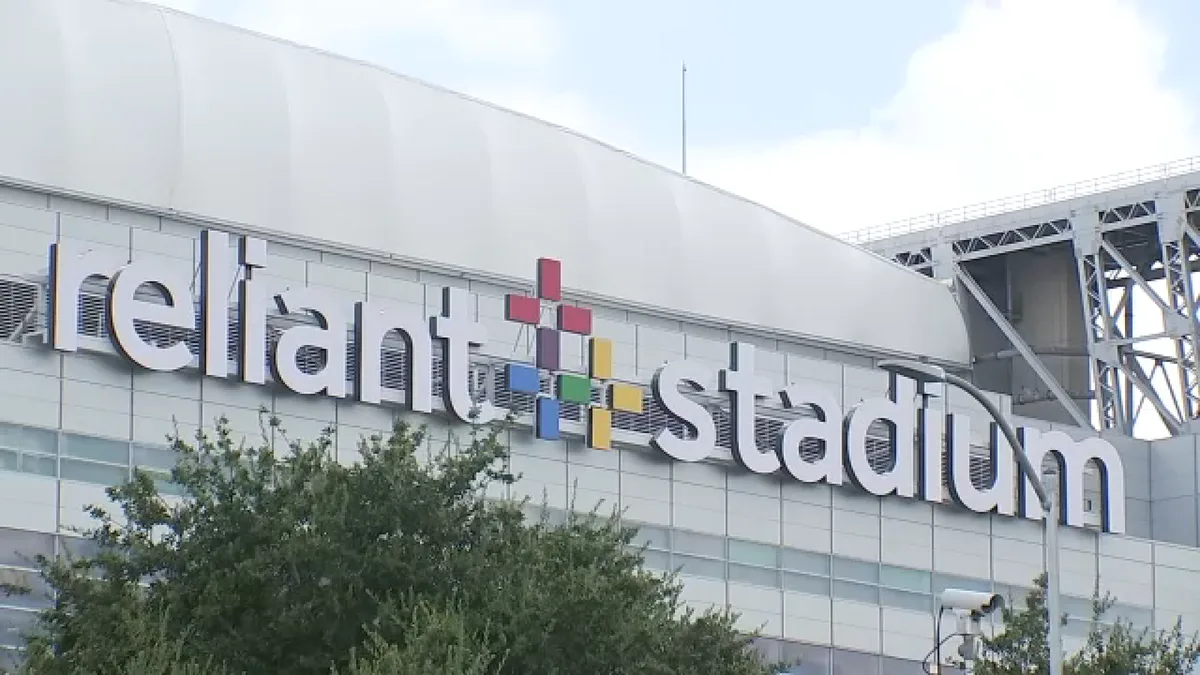 Profits over kids? No more graduations to be held at Reliant Stadium